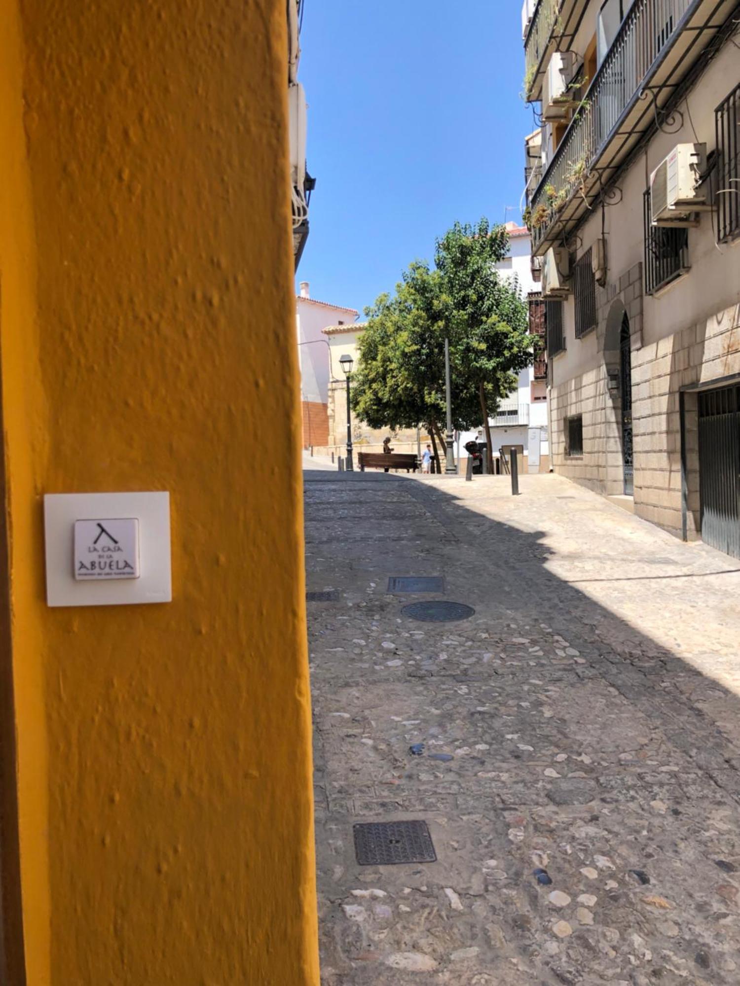 La Casa De La Abuela Apartment Jaen Ngoại thất bức ảnh